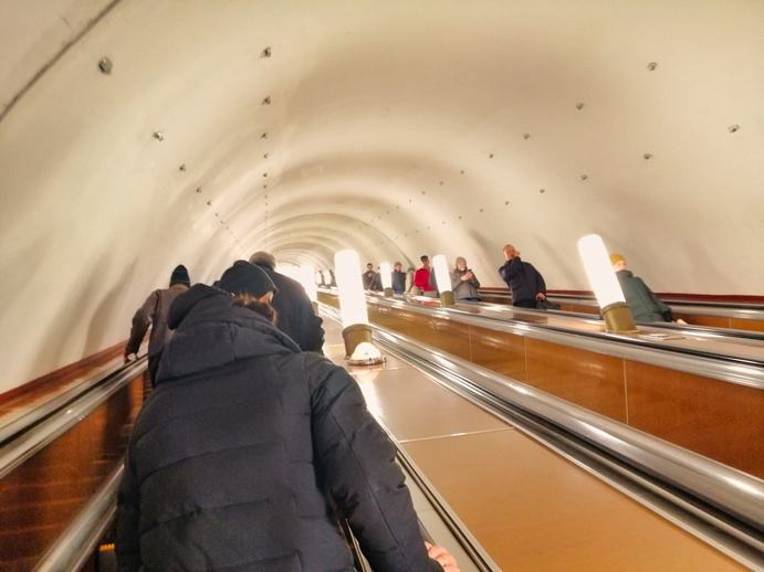 Metro-Moskau-108